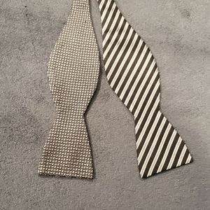 Black and silver two sided silk bow tie